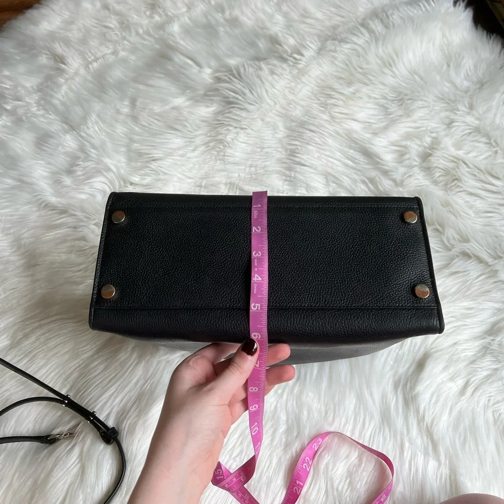 Kate Spade black leather boho basic cute contemporary crossbody purse bag